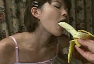 邪恶动态图美女渴望大香蕉的爱