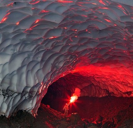 堪察加半岛图片，俄罗斯堪察加半岛的神奇冰洞