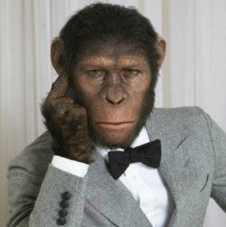 国外一网站找模特穿上各大牌西装，然后邀请《猩球崛起》特效团队加工成猿族首领凯撒。。。的确蛮有型的！网友纷纷表示：真想给你